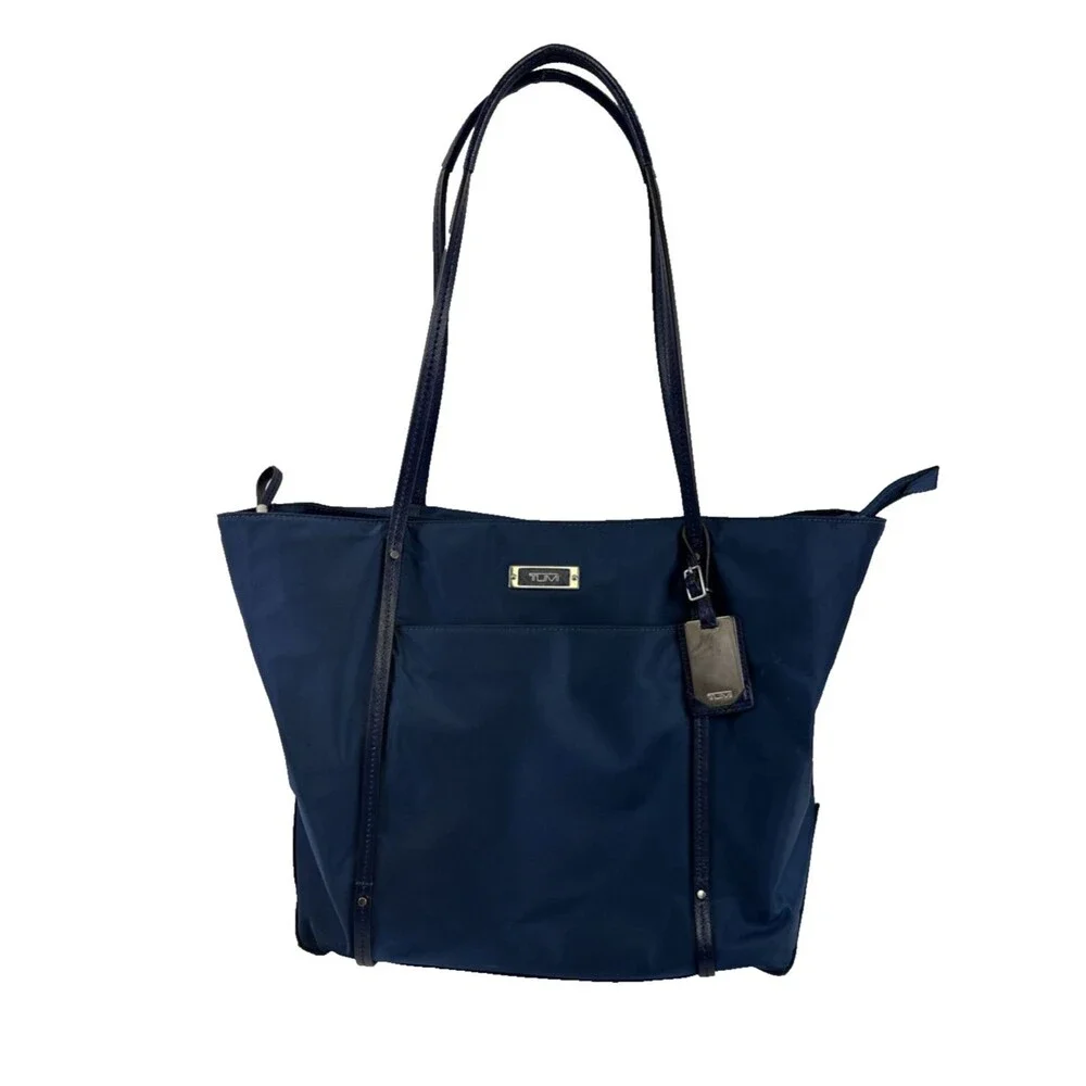 TUMI Voyageur Q Tote Bag Navy‎ Nylon Double Leather Straps Travel Quality Large